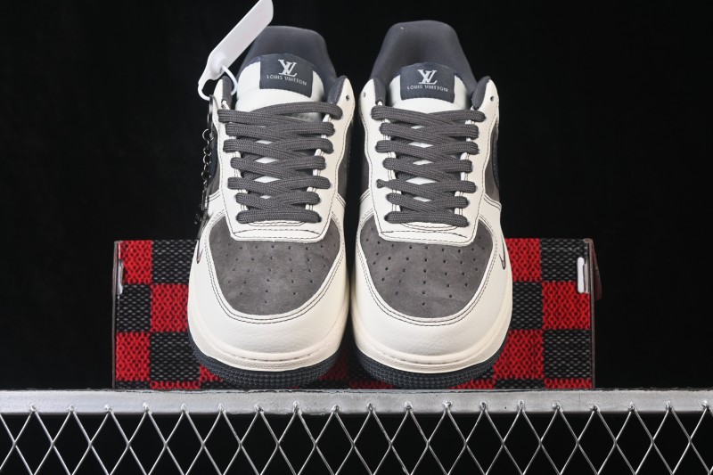 Nike Air Force 1 '07 Low Collaboration Casual Sneakers - KD1688-013