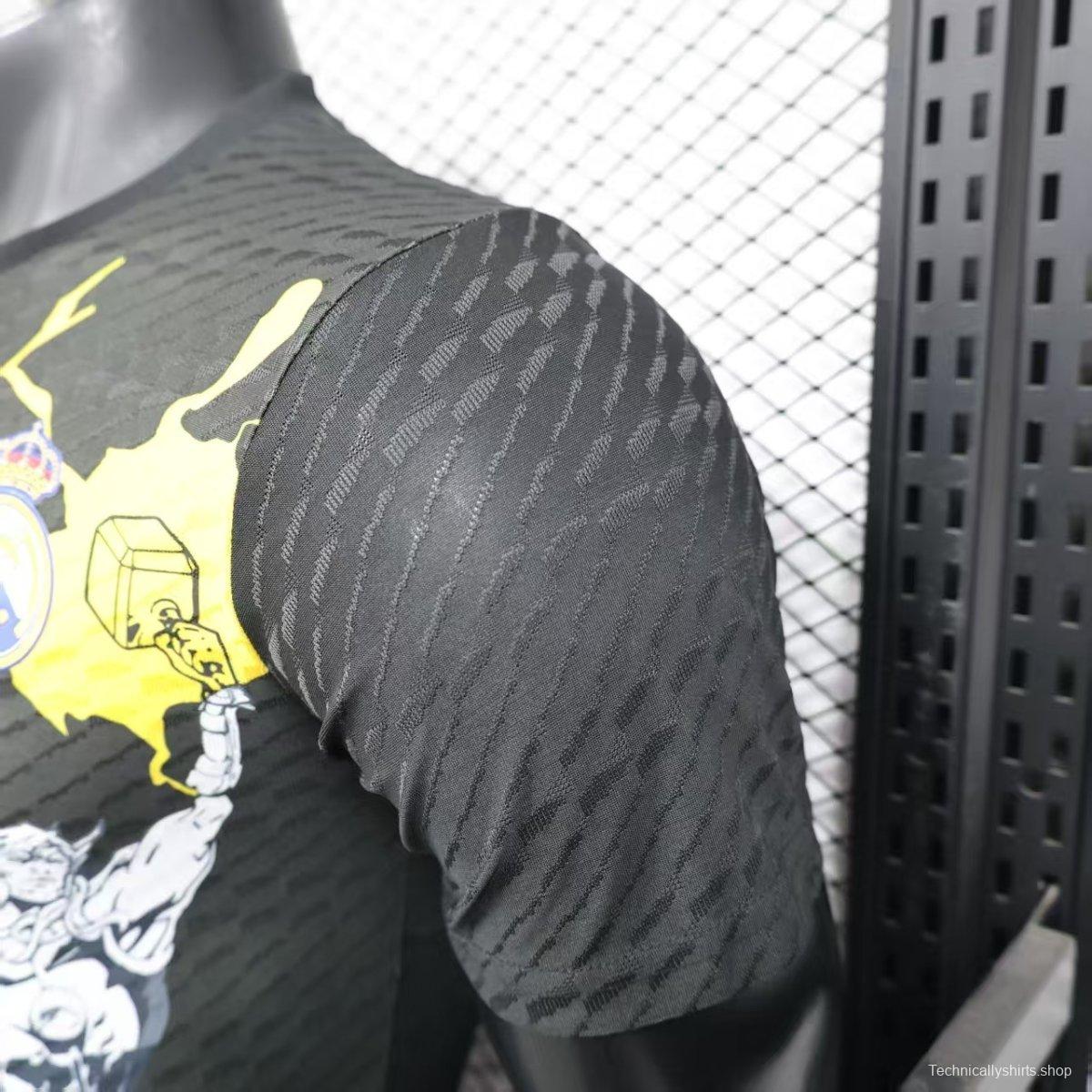 Player Version 25/26 Real Madrid x Avengers Graphic Black Jersey