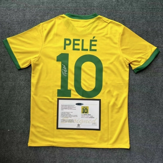 Pele Signature Shirt Brazil