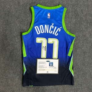 luka docic signed shirt + coa